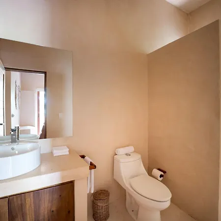 Stylish 3br Ahal With Pool In Holistika *