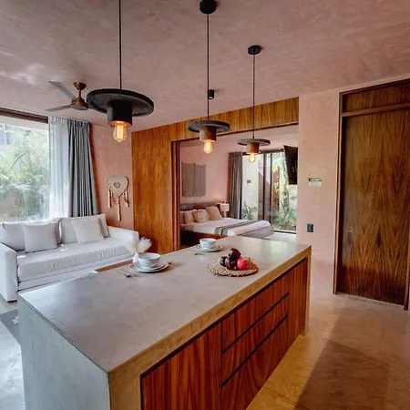 Modern 3br With 2 Pools & Rooftop Lounge Villa *