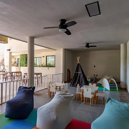 Aparthotel Bakal 4*