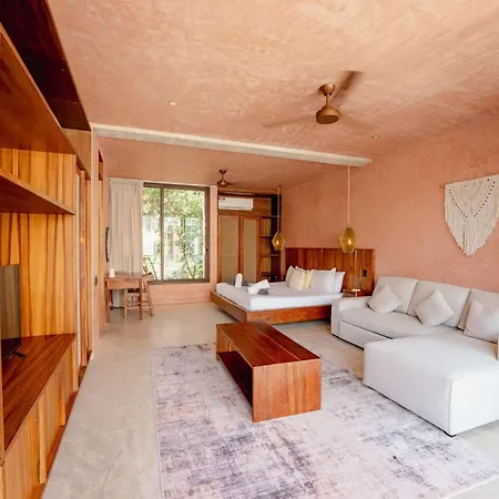 Chic 2br With Rooftop Pool & Terrace *