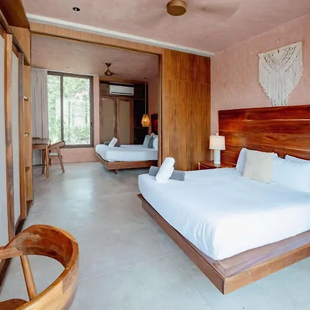 Stylish 3br With 2 Private Pool & Rooftop Villa *