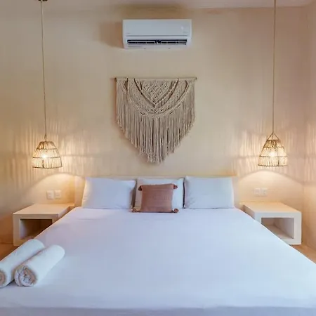 Ahal Holistika 9br Jungle Sanctuary With Private Rooftop & Plunge Pools