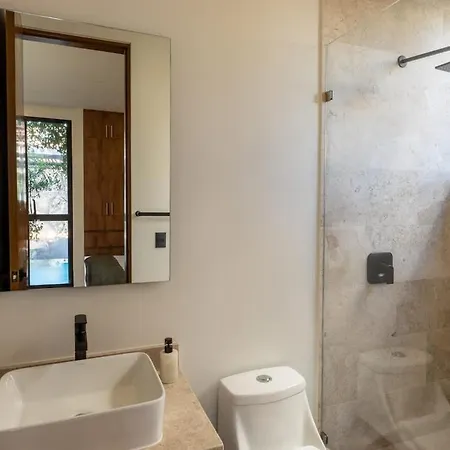 4br Modern Luxury With Private Pool & Concierge Service In Villa *
