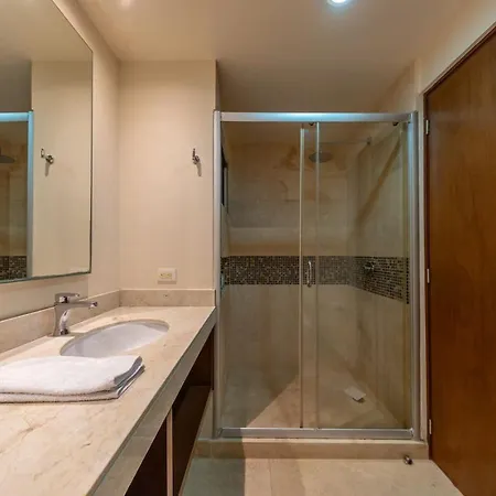 Spacious 2br With Pool And Private Balcony Tulum