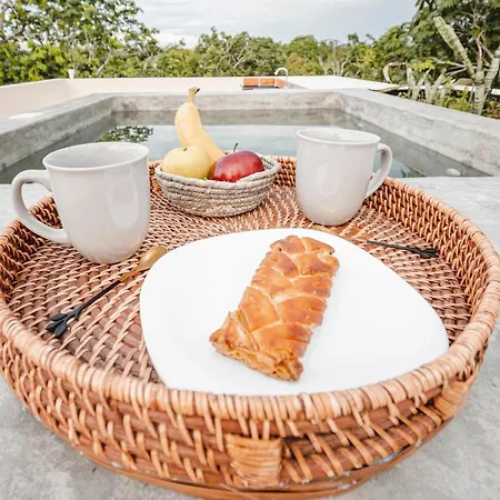 Selva Pixan With Rooftop Pool Villa