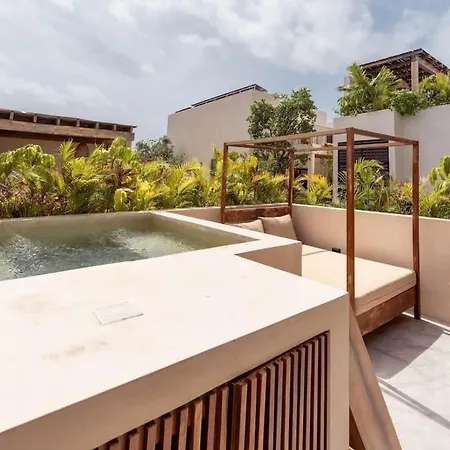 Spacious 6br Luxe With 4 Private Pools And Yoga Space Rooftop & Concierge Tulum