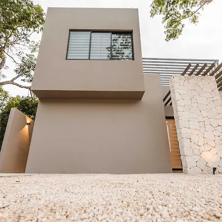 Selva Pixan With Rooftop Pool Villa Tulum