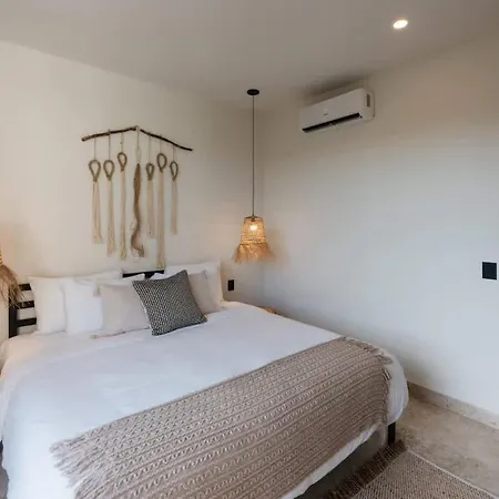 Villa 4br Modern Luxury With Private Pool & Concierge Service In Tulum