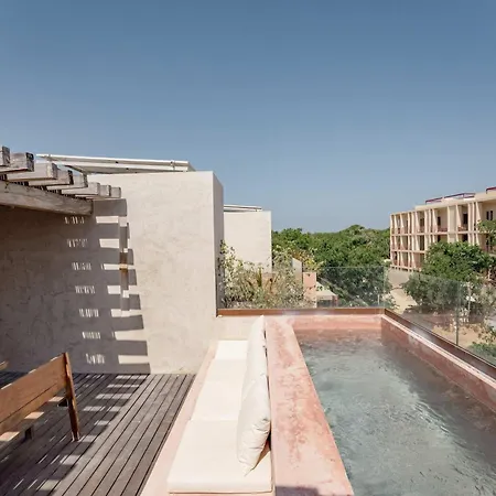 Chic 2br With Rooftop Pool & Terrace *