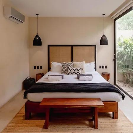 Сasa de vacaciones Spacious 6br Luxe With 4 Private Pools And Yoga Space Rooftop & Concierge