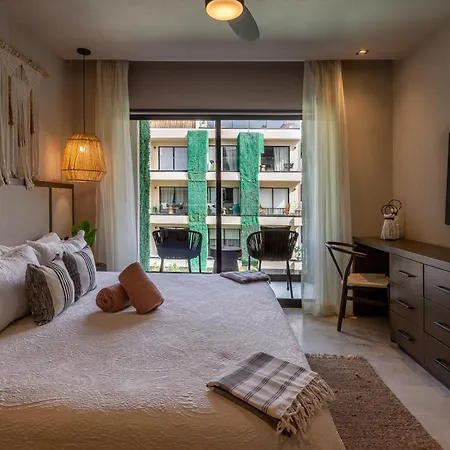 Bakal Aparthotel Tulum