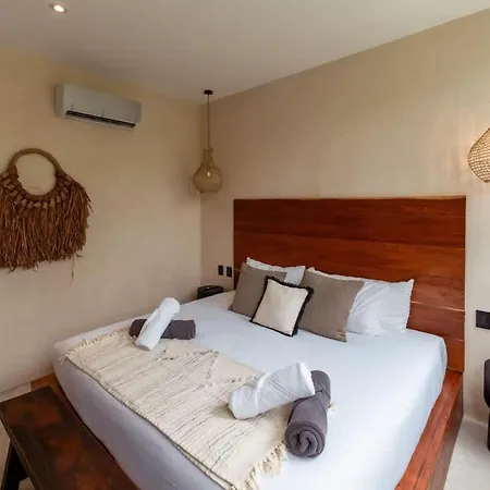 Spacious 6br Luxe With 4 Private Pools And Yoga Space Rooftop & Concierge Tulum