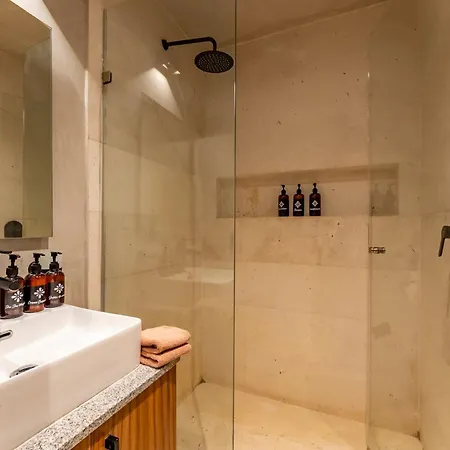 Bakal Aparthotel 4*