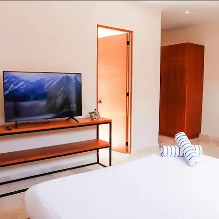 Huge 10br Luxury Complex With Private Pool & Serene Setting