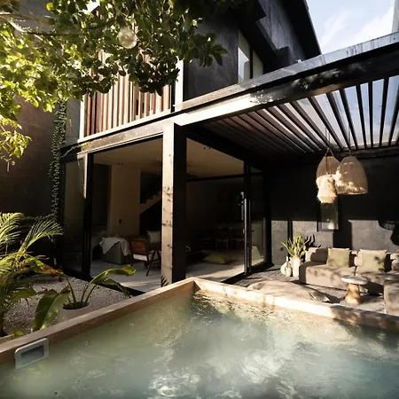 Luxury Trio Villas, 7 Pools, 12 Brs, 32 Pax Tulum