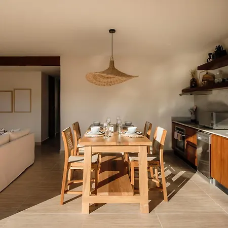 Amaite Luxury Penthouse 2 Bed With Private Pool Apartment