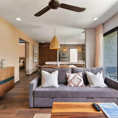 Apartment Lush Hideaway *