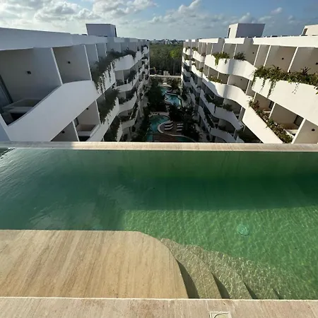 Apartment Getaway With Jacuzzi & Pools Tulum