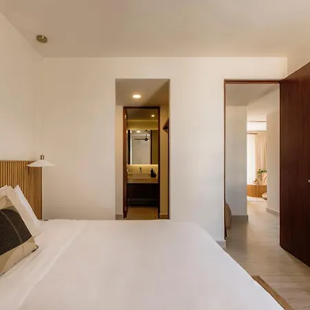 Amaite Luxury Penthouse 2 Bed With Private Pool Apartment *
