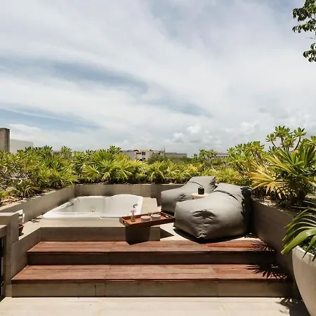 Aura Luna Tropical Rooftop Apartment Tulum
