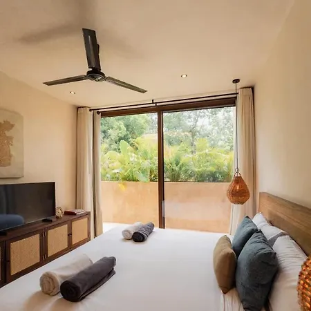 Stylish 2br Jungle Retreat With Plunge Pool & Rooftop