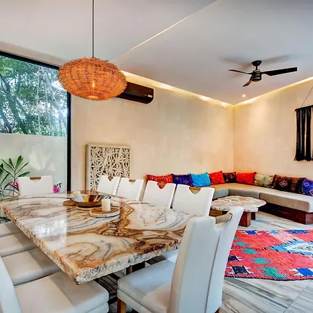Designer 5br In Aldea Zama Luxe *