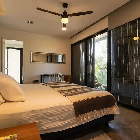 Stylish 3br Retreat In Serene Luxury Setting Apartamento Tulum