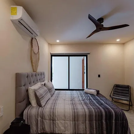 Talulah Living 3br - Private & Shared Pool *