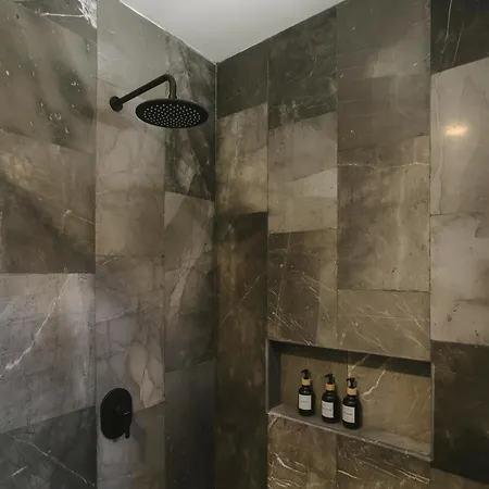Luna Negra Penthouse 2br