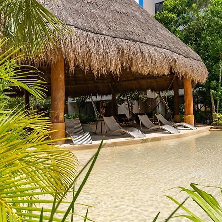 Oasis Secreto En Tranquila Zona 2br En By Yeah