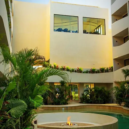 Apartment Getaway With Jacuzzi & Pools Tulum