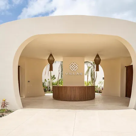 Mistiq Tulum