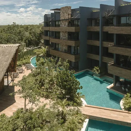 Luna Negra Penthouse 2br *