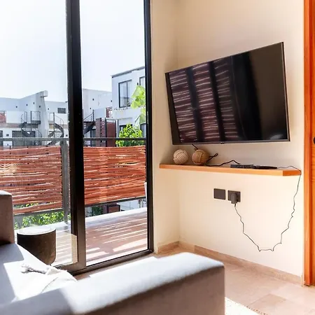 Ph 3br Jacuzzi Club Pass