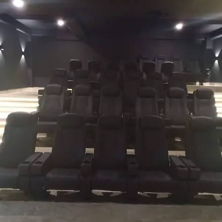 Modern And Bright Rooftop Pools Gym Cowork *