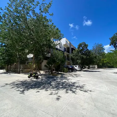 Great 3 Bedroom And Private Pool Apartment