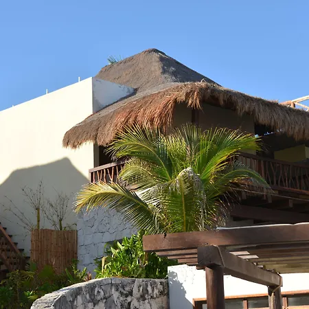 Ana Y Jose & Club Tulum
