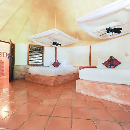 Zamas Hotel