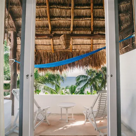 Hotel Tulum- & 4*