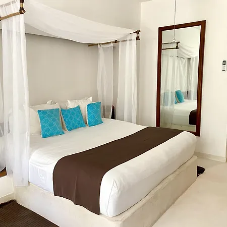 Hotel Tulum- & 4*