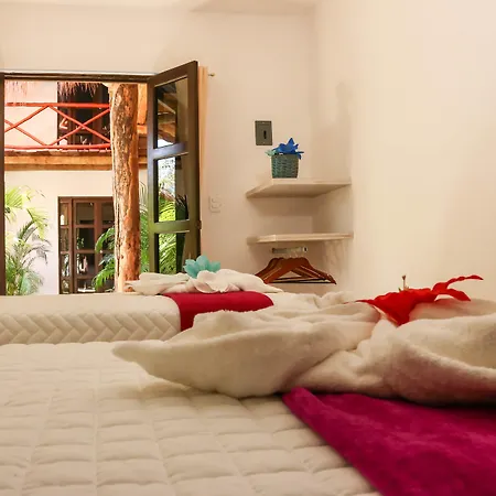 Kin Ha Hotel 3*