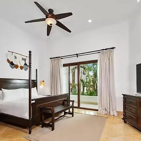 Beachfront Hacienda Soliman Bay * Tulum