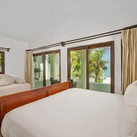 Beachfront Hacienda Soliman Bay