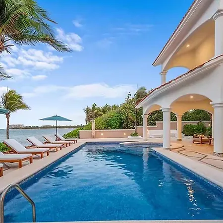 Villa Beachfront Hacienda Soliman Bay Tulum