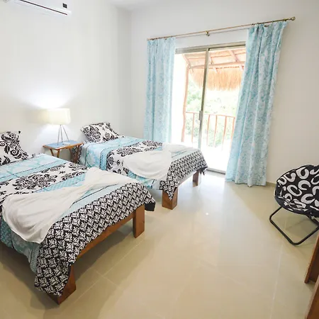 Akalan 4*