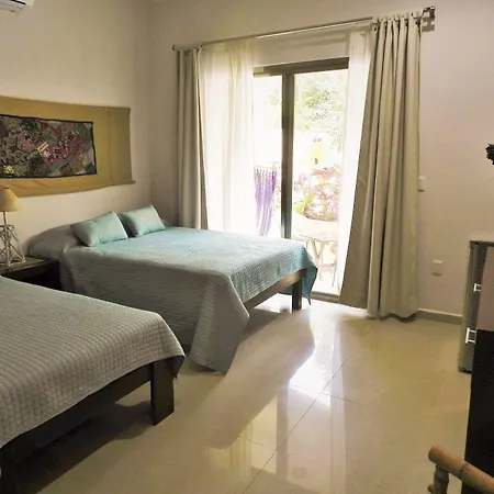 Akalan 4*
