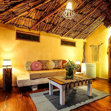 Xscapetulum Hotel 4*
