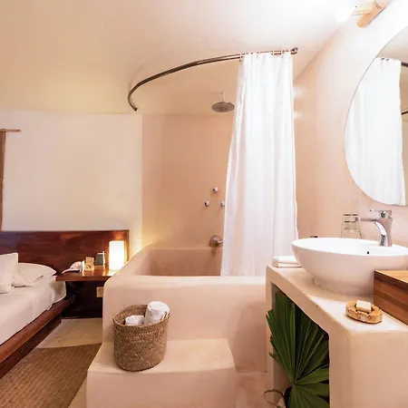 Mezzanine By La Zebra, An Slh (adults Only) Hotel