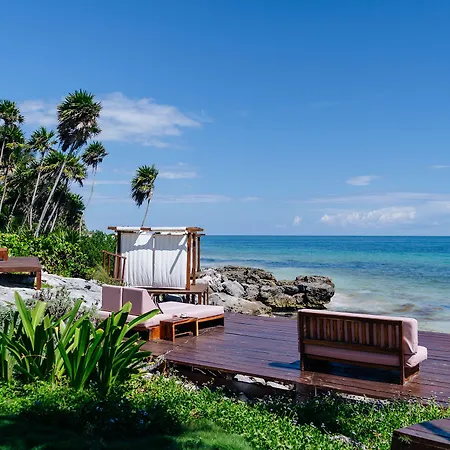 Mi By La Zebra, An Slh (adults Only) 5*