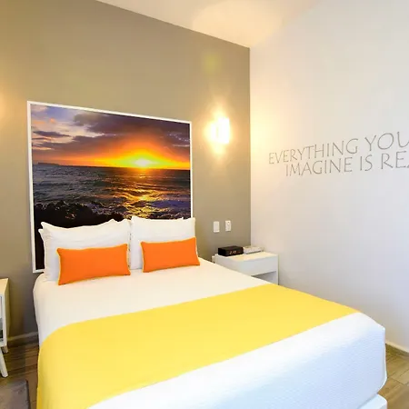 Azura Boutique Hotel